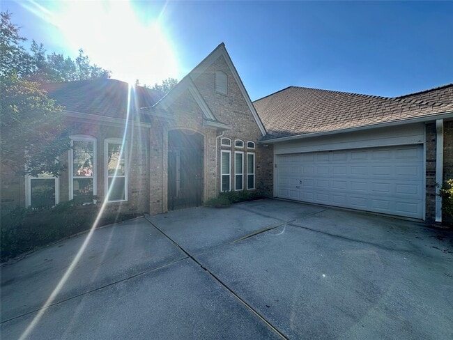 Foto del edificio - 14515 Muirfield Ln