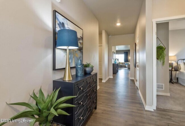 Foto del edificio - 1507 Robin Rd