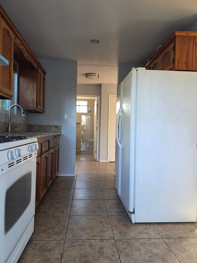 Building Photo - 4126 E 2nd St