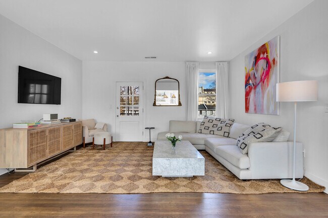 Photo - 88 Peachtree Memorial Dr NW Apartment