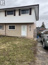 Building Photo - 108 Mulcaster St