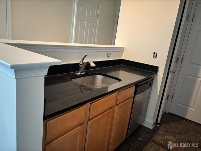 Building Photo - 263 Samuel Cir