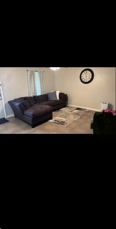 Building Photo - 2891 Hickorybrook Dr