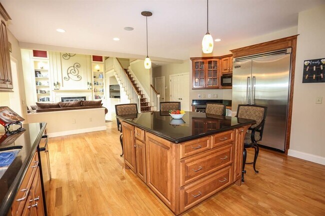 Foto del edificio - 3 Pheasant Hollow Ln