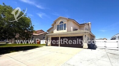 Building Photo - 12988 Claremont Ct