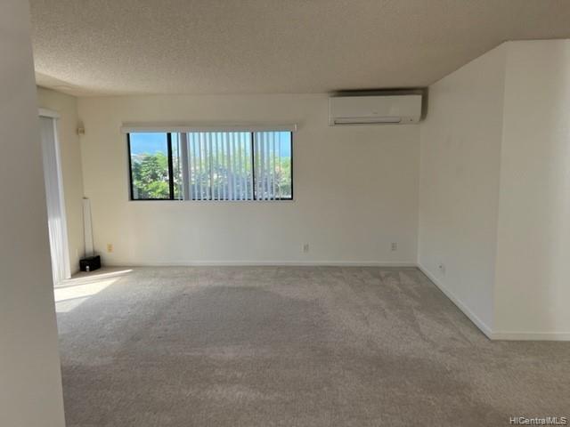 Building Photo - 99-822-822 Holoai St