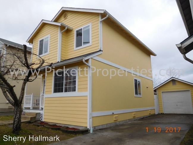 Building Photo - 3978 Broadmoor Loop NE
