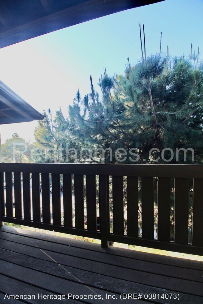 Foto del edificio - 2 br, 2 bath House - 10284 Black Mountain ...
