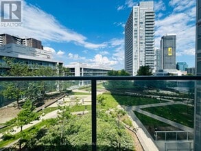 Building Photo - 275 Yorkland Rd