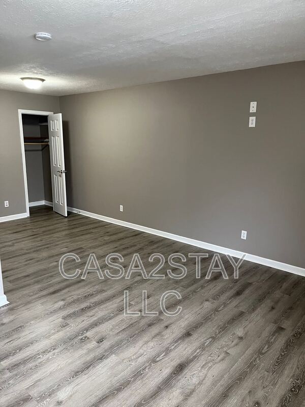 Photo - 411 Iowa Ave Apartment