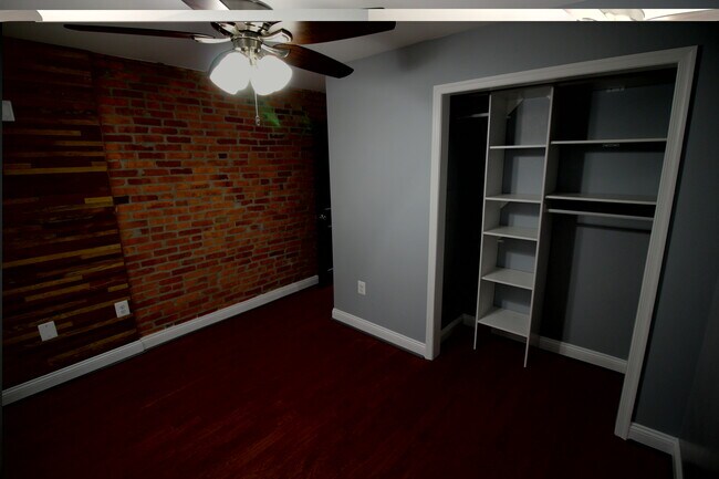 Dormitorio 2 - 644 S Lehigh St