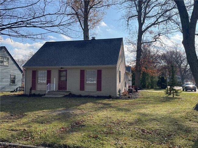 Foto del edificio - 2542 W 8th St