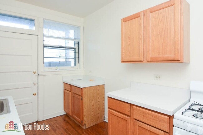 Foto del edificio - 3510 N WOLCOTT Ave