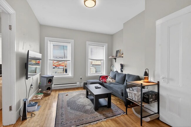 Foto del edificio - 528 Dorchester Ave