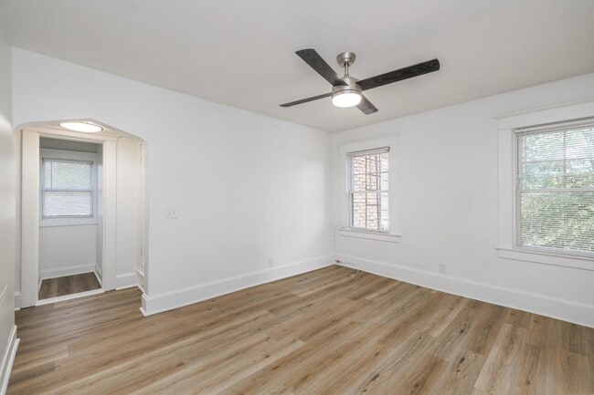 Living Area - Rochester City Apartments