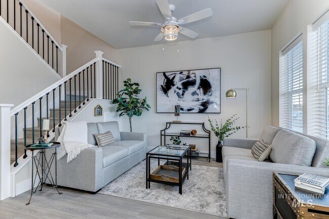 Foto del edificio - 13449 Cedar Hollow Ln