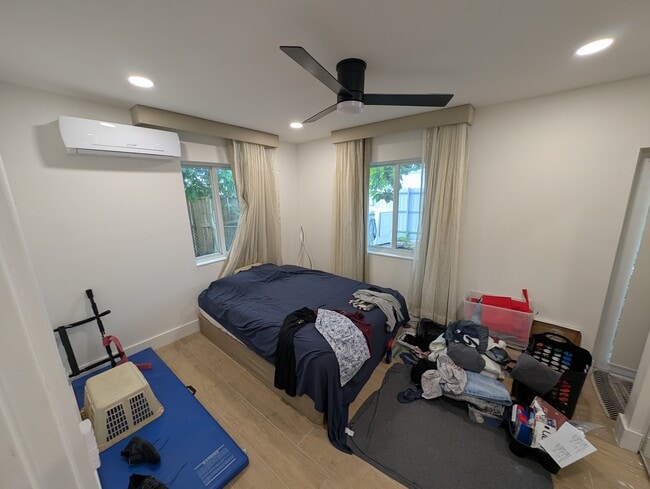 Building Photo - 2018 NW 186th St