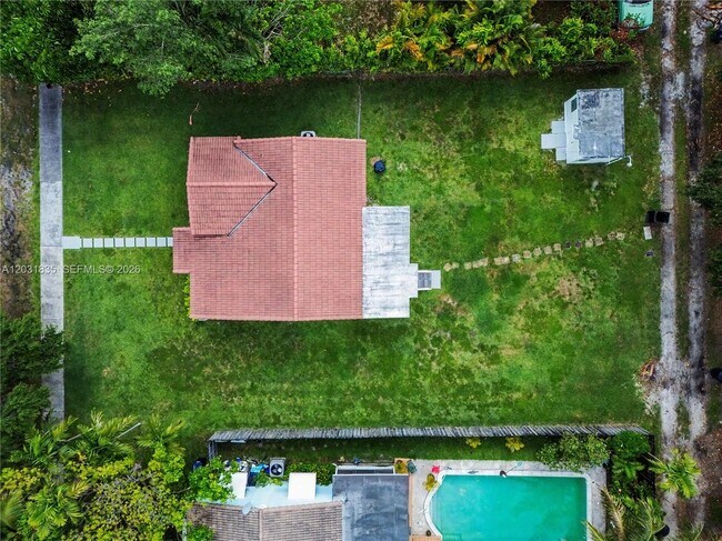Foto del edificio - 436 Lark Ave