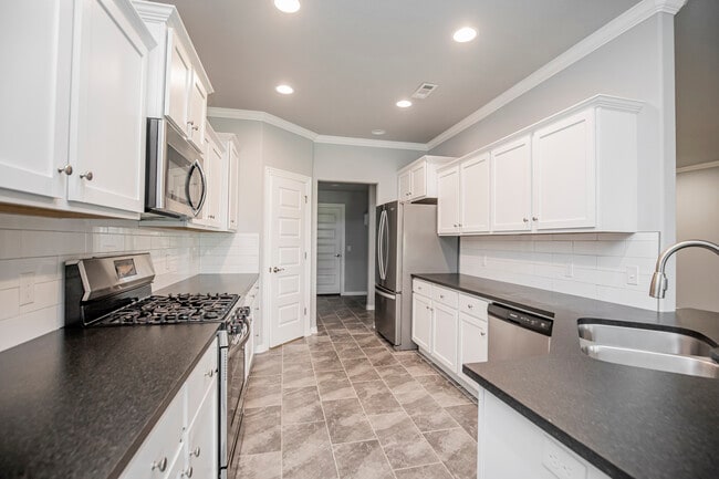 Photo - 3551 Butterfly Ave House