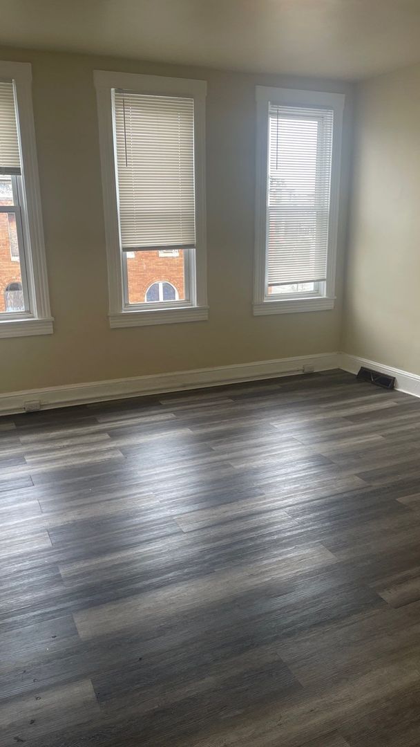 Foto del edificio - 2406 Druid Hill Ave