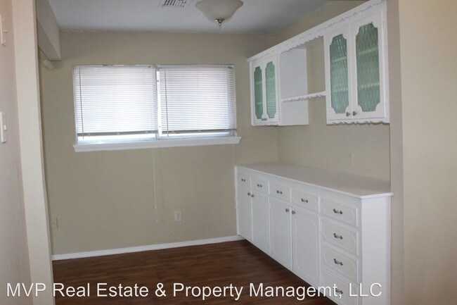 Foto del edificio - 3 br, 2 bath House - 4745 Koelsch Dr