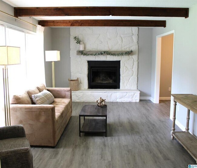 Foto del edificio - 4 bed, 2 bath in Alabaster