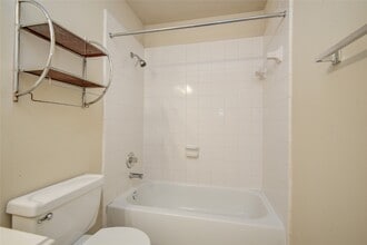 Building Photo - 21718 Grand Hollow Ln