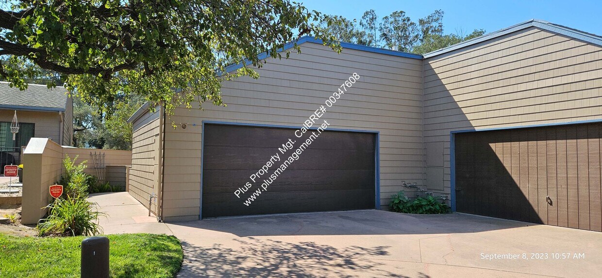 Primary Photo - Oakridge Park Single Story Condo in Orcutt...
