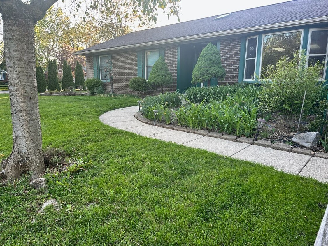 Spacious Ranch - Spacious Ranch
