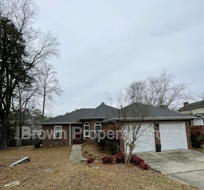 Building Photo - 158 Ridgeway Dr