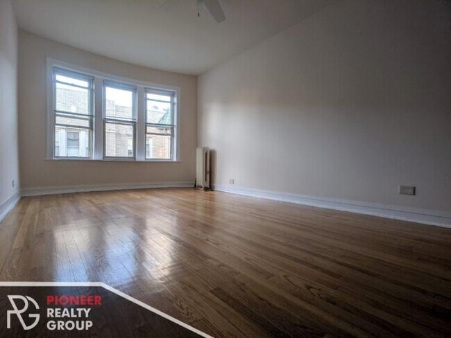 Foto del edificio - 1 bedroom in CHICAGO IL 60613