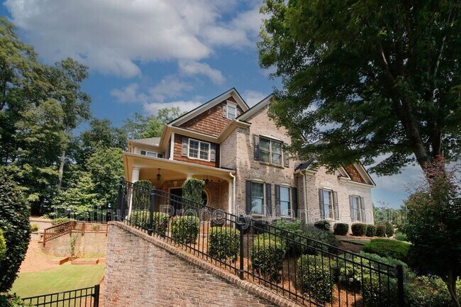 Building Photo - 4580 Wykeshire Ct