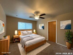 Foto del edificio - 834 Fabulous Dr