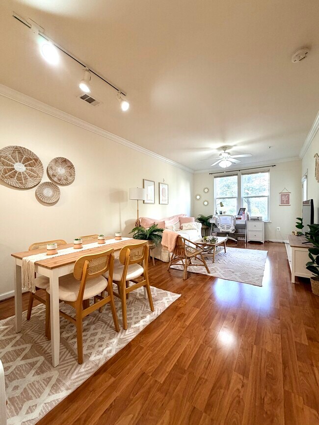 Building Photo - 12001 Market St