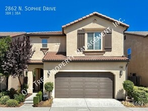 Building Photo - 2862 N Sophie Dr