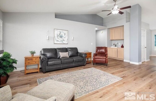 Building Photo - 31 Wisteria Ct