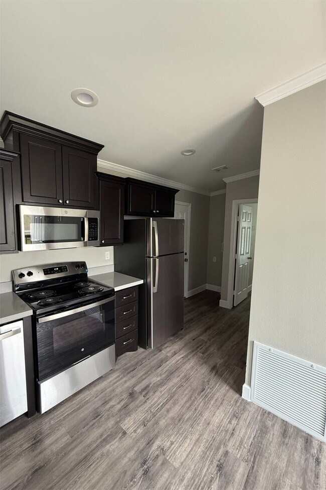 Foto del edificio - 3114 Shady Creek Ln