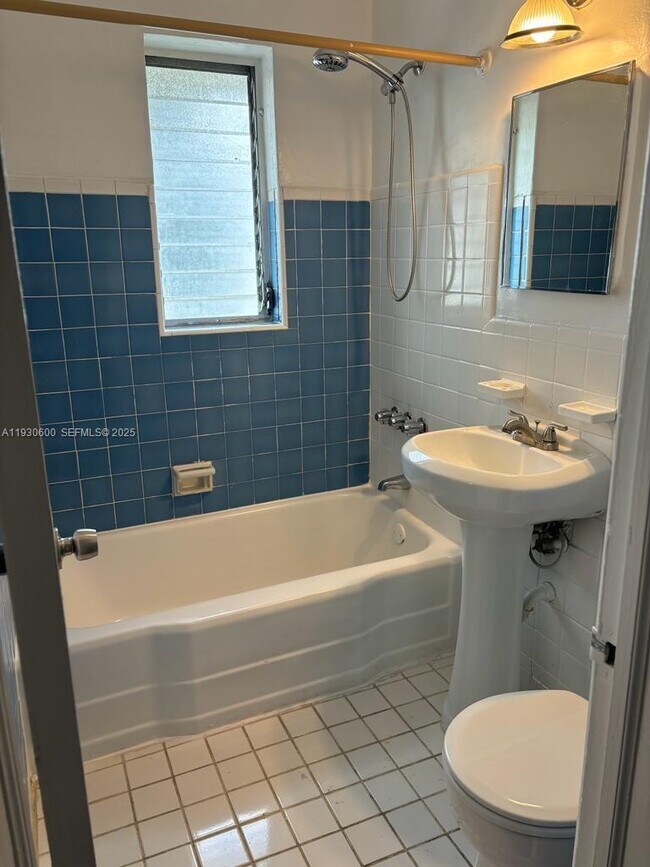 Foto del edificio - 760 Jefferson Ave