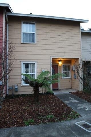 Building Photo - 958 Courtyard Cir