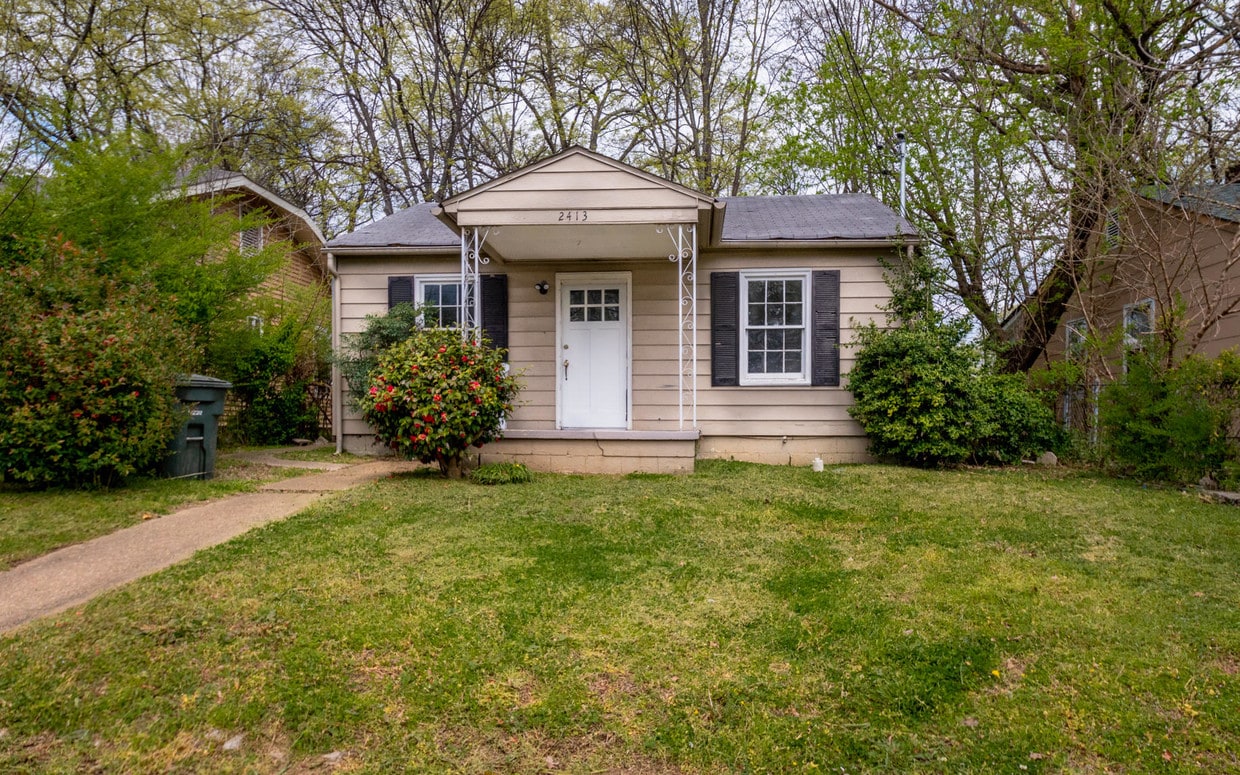 Primary Photo - 2413 Kirby Ave