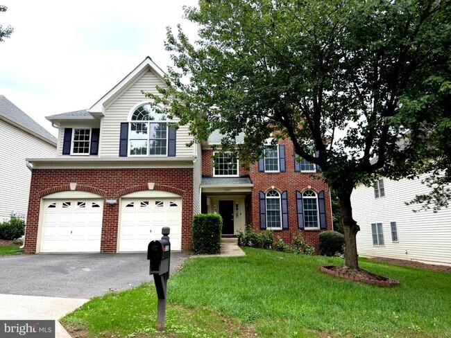 Foto del edificio - 13353 Horsepen Woods Ln
