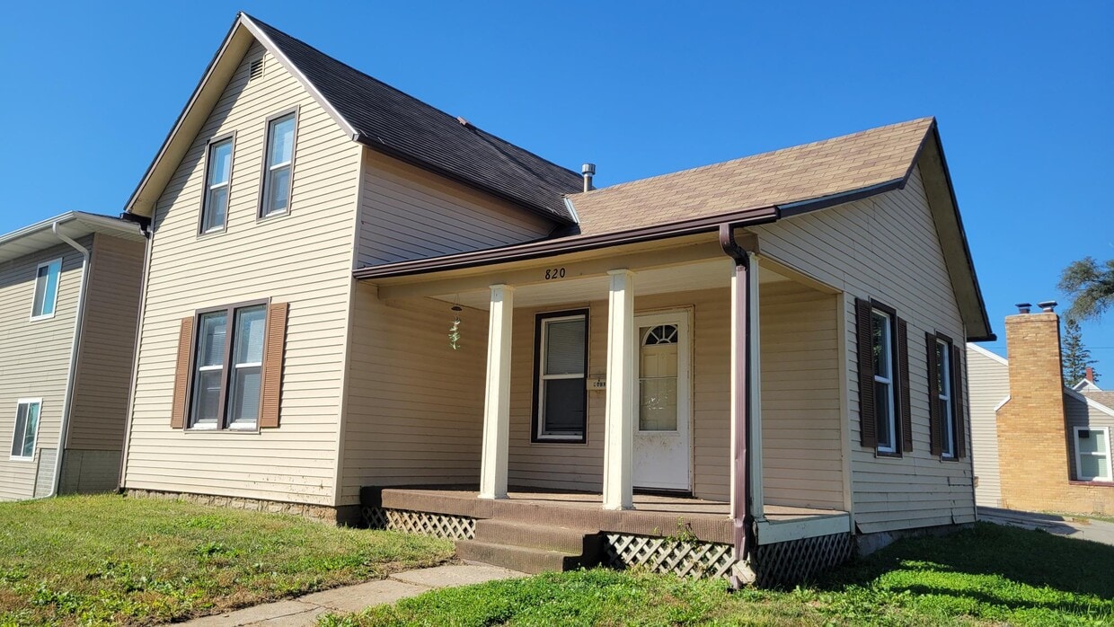 Foto principal - 820 Windom St