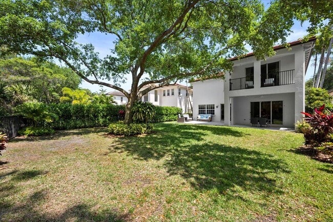 Foto del edificio - 956 Mill Creek Dr