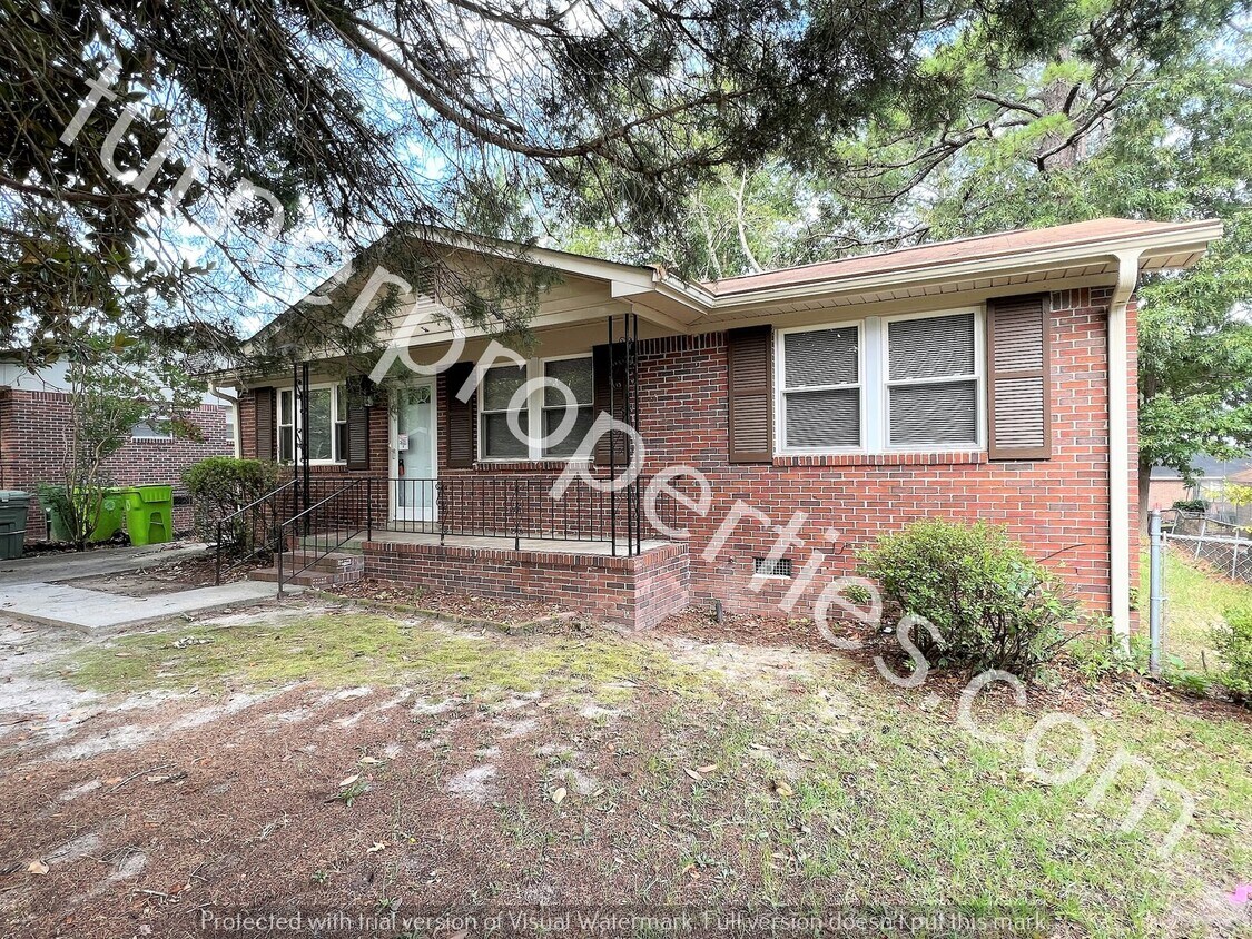 Primary Photo - 332 Tomentosa Dr, Columbia, SC 29209