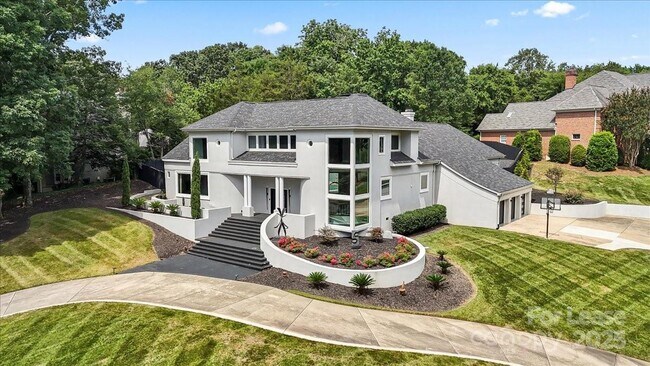 Foto del edificio - 4129 Carnoustie Ln