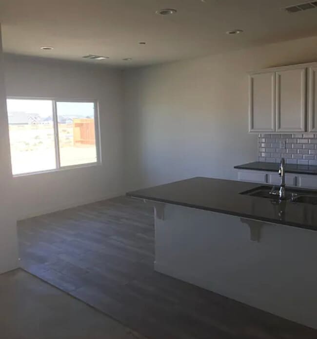Building Photo - 15032 Rye Field Dr