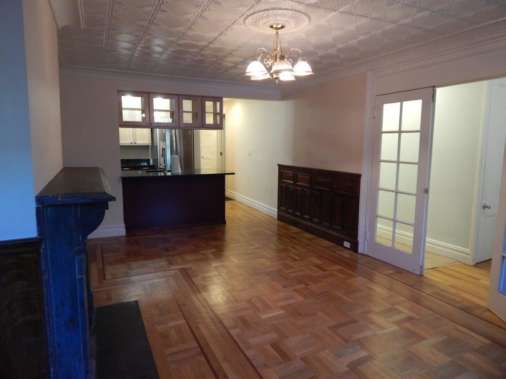 Foto principal - 203 18th St