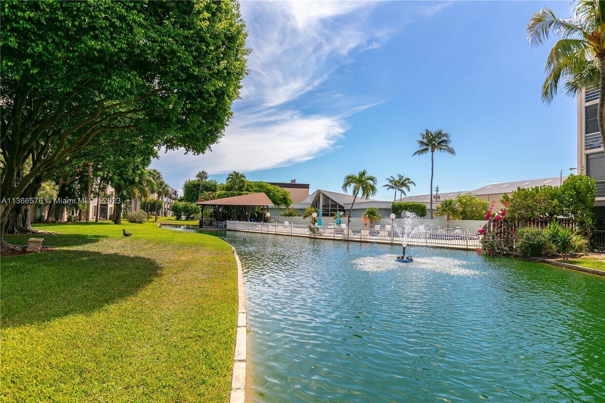 890 N Federal Hwy Unit 305, Lantana, FL 33462 Condo for Rent in