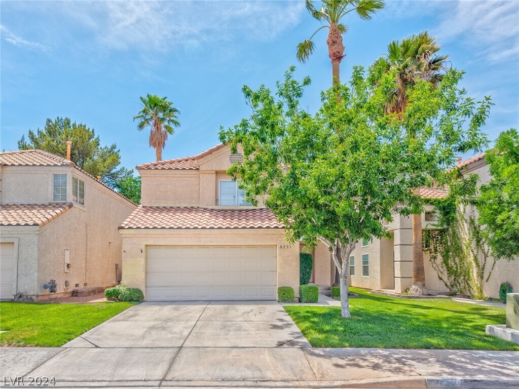 Foto principal - 8231 Burnt Sienna St