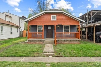 Building Photo - 3949 Hoyt Ave